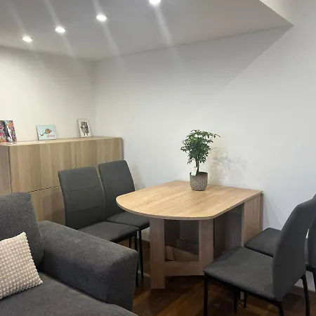 Close To Everything *