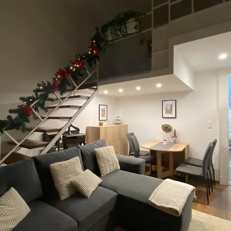 Close To Everything Apartment *